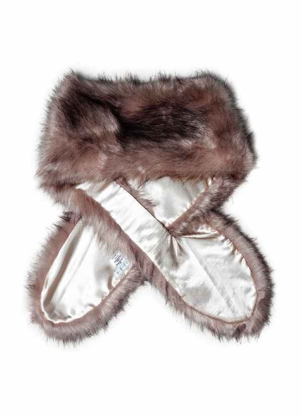 Syekd Sincerity Faux Fur Wrap Syekd Sincerity Faux Fur Wrap