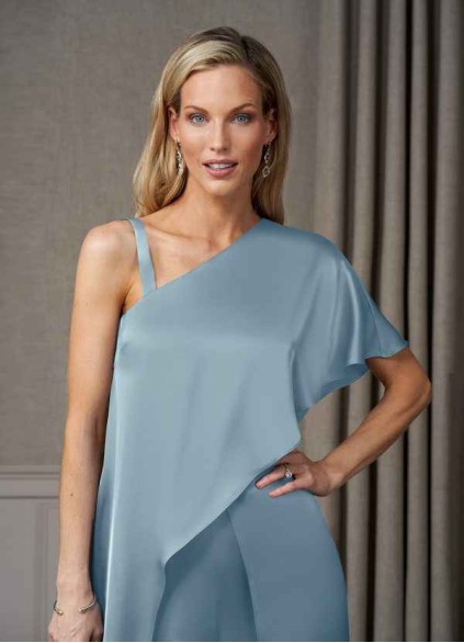 Syekd Hagretta Stretch Satin Jumpsuit
