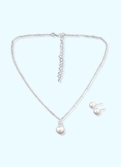 Elegant Pearl Drop Jewelry Set Elegant Pearl Drop Jewelry Set