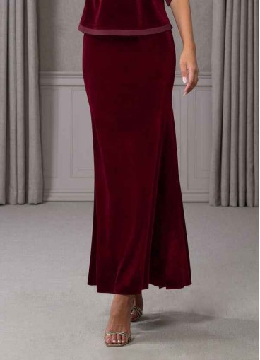 Syekd Zana Velvet Skirt
 ( Final Sale )