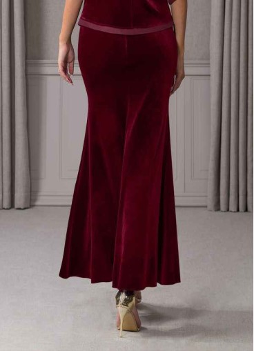 Syekd Zana Velvet Skirt
 ( Final Sale )