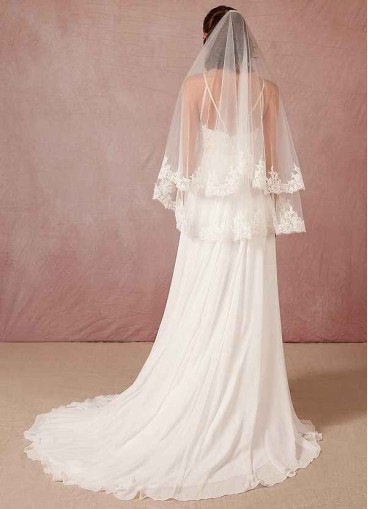 Amelia Veil