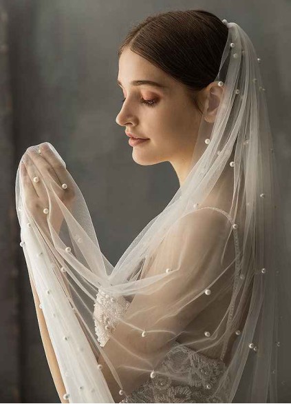Reyna Veil Reyna Veil