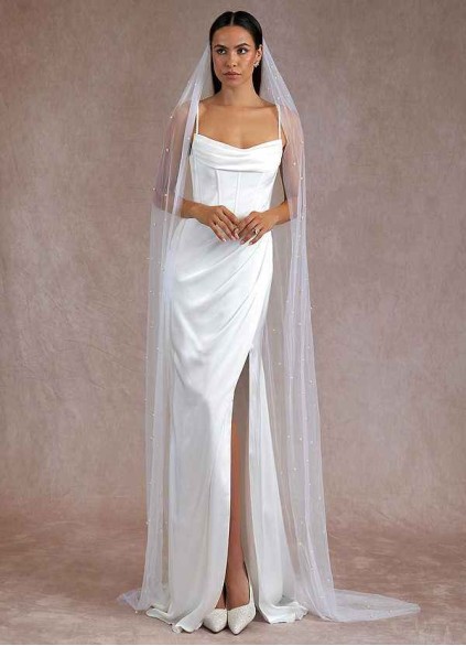 Reyna Veil Reyna Veil