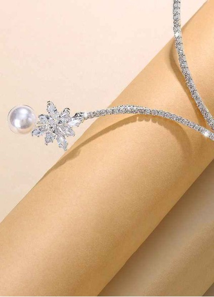 Queen of Opulence Necklace Queen of Opulence Necklace